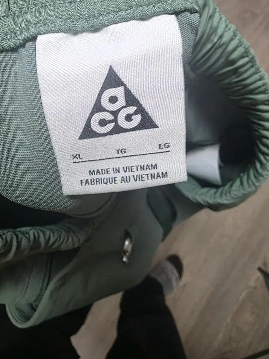 ナイキ ACG スミスサミットカーゴ ズボン グリーン