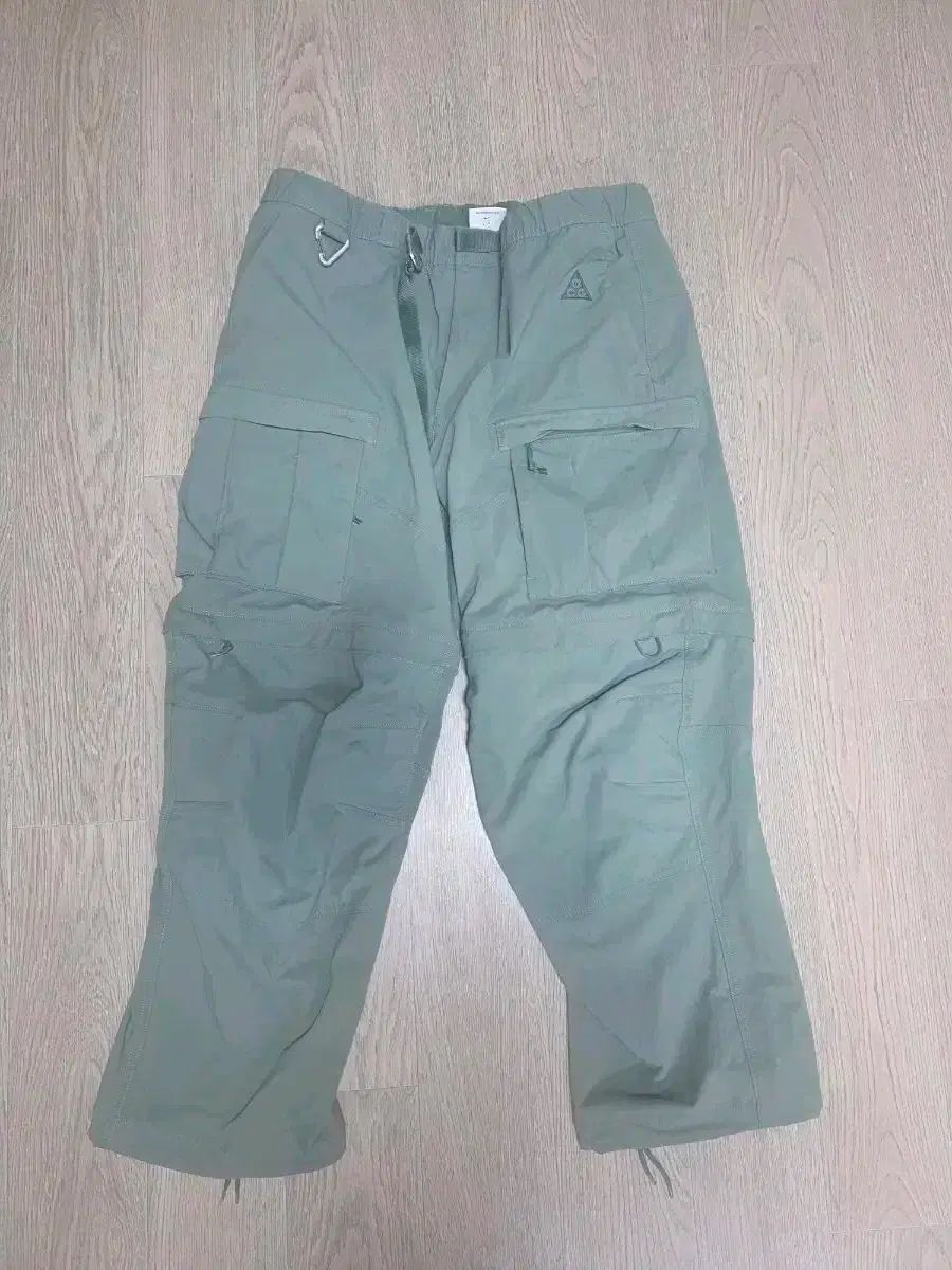 ナイキ ACG スミスサミットカーゴ ズボン グリーン