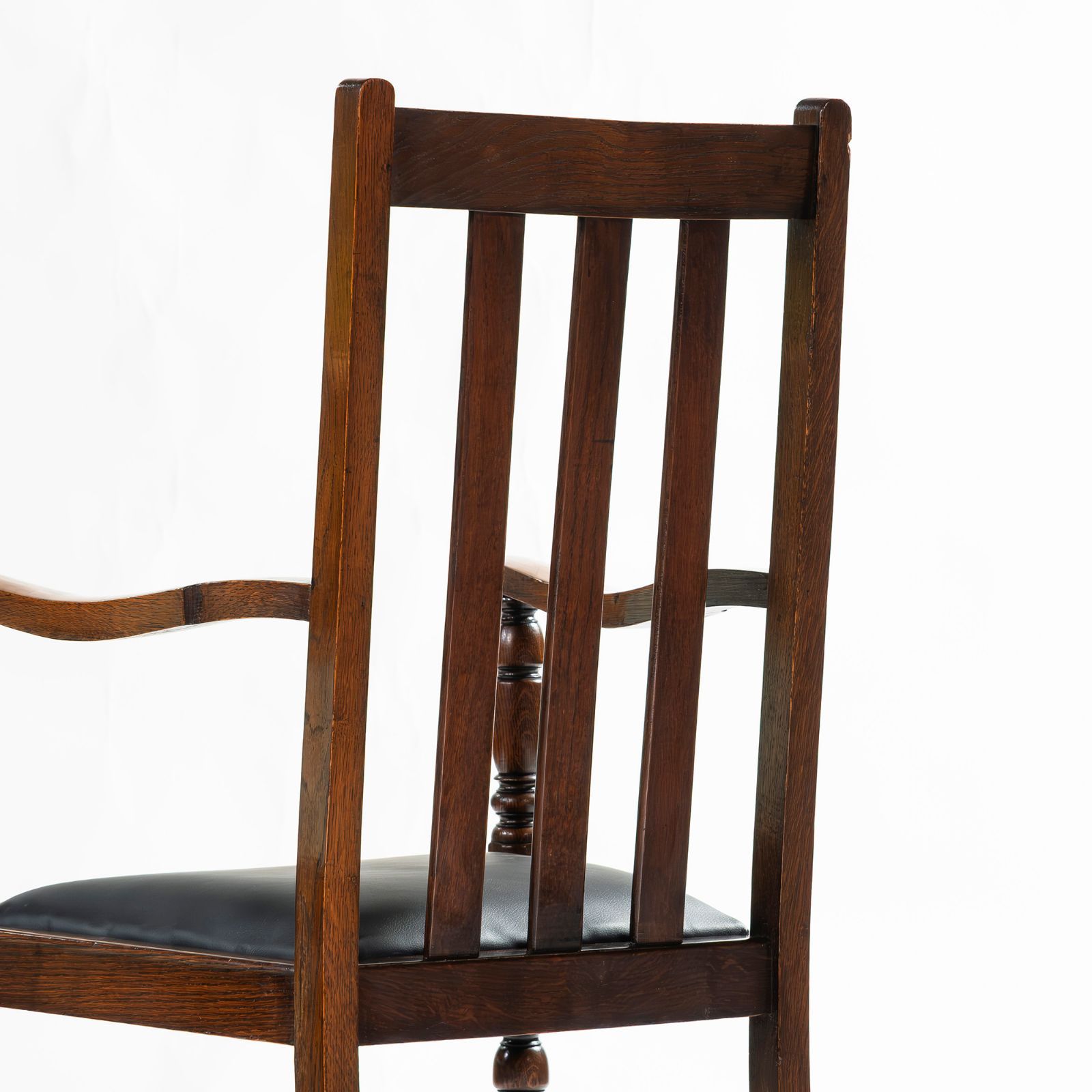 ハイバックチェア