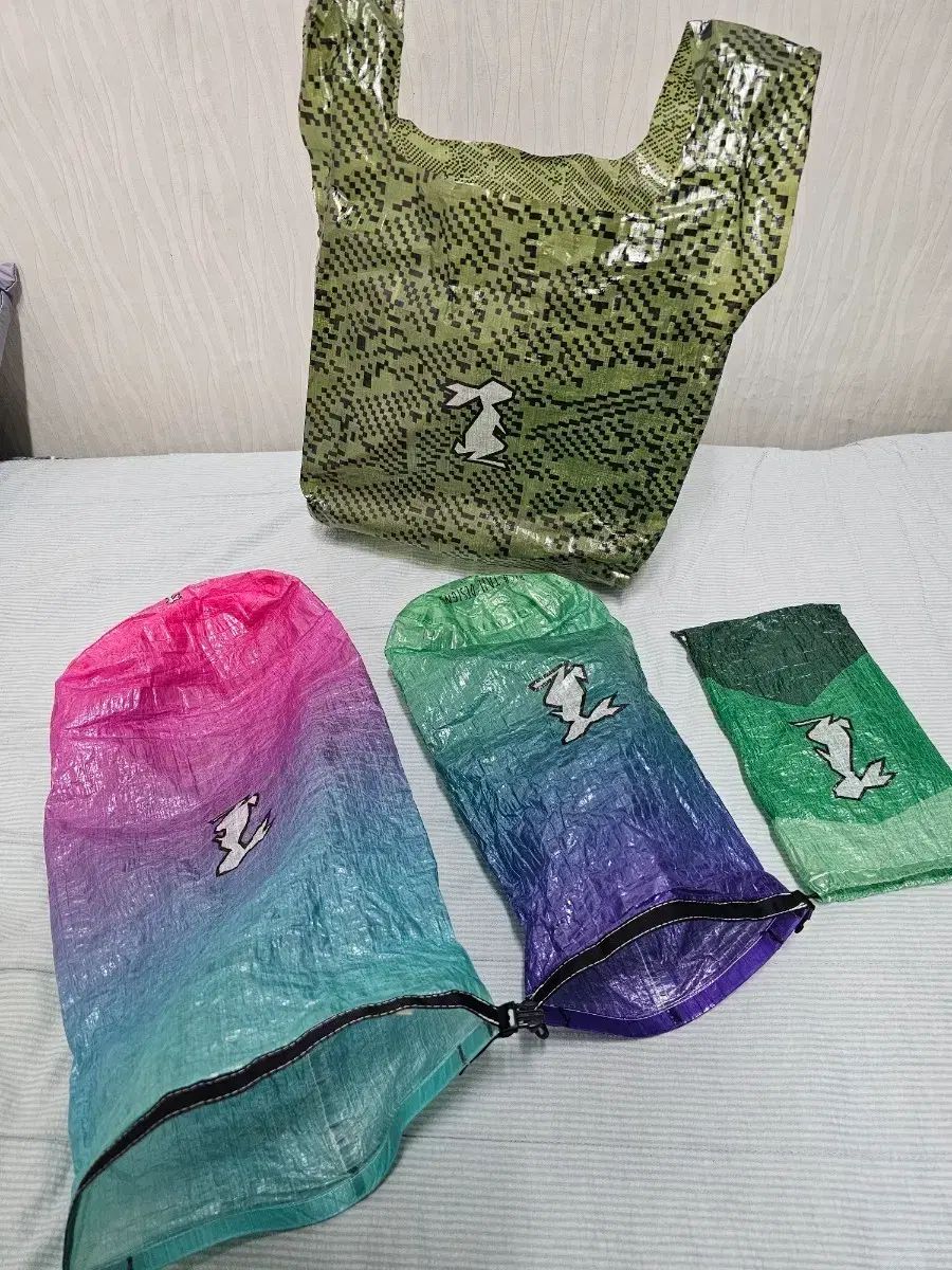 ハイテールデザイン ロールトップ スタッフ色 4種