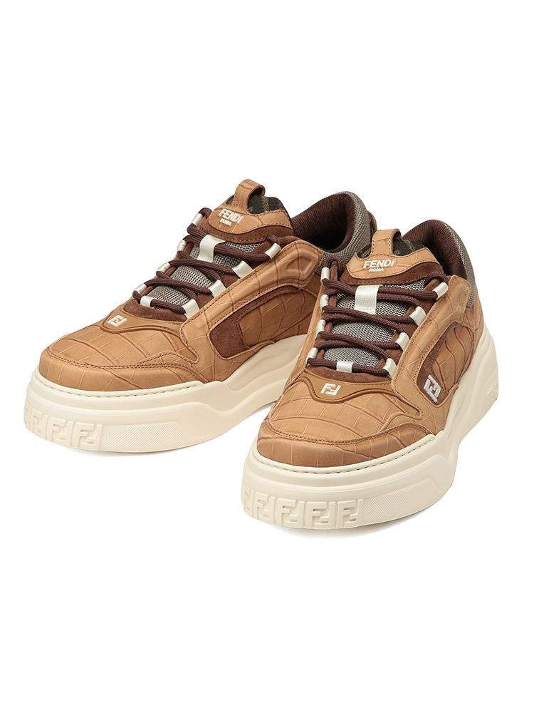 FENDI (フェンディ) ローカット レザー スニーカー FORCE - メルカリ