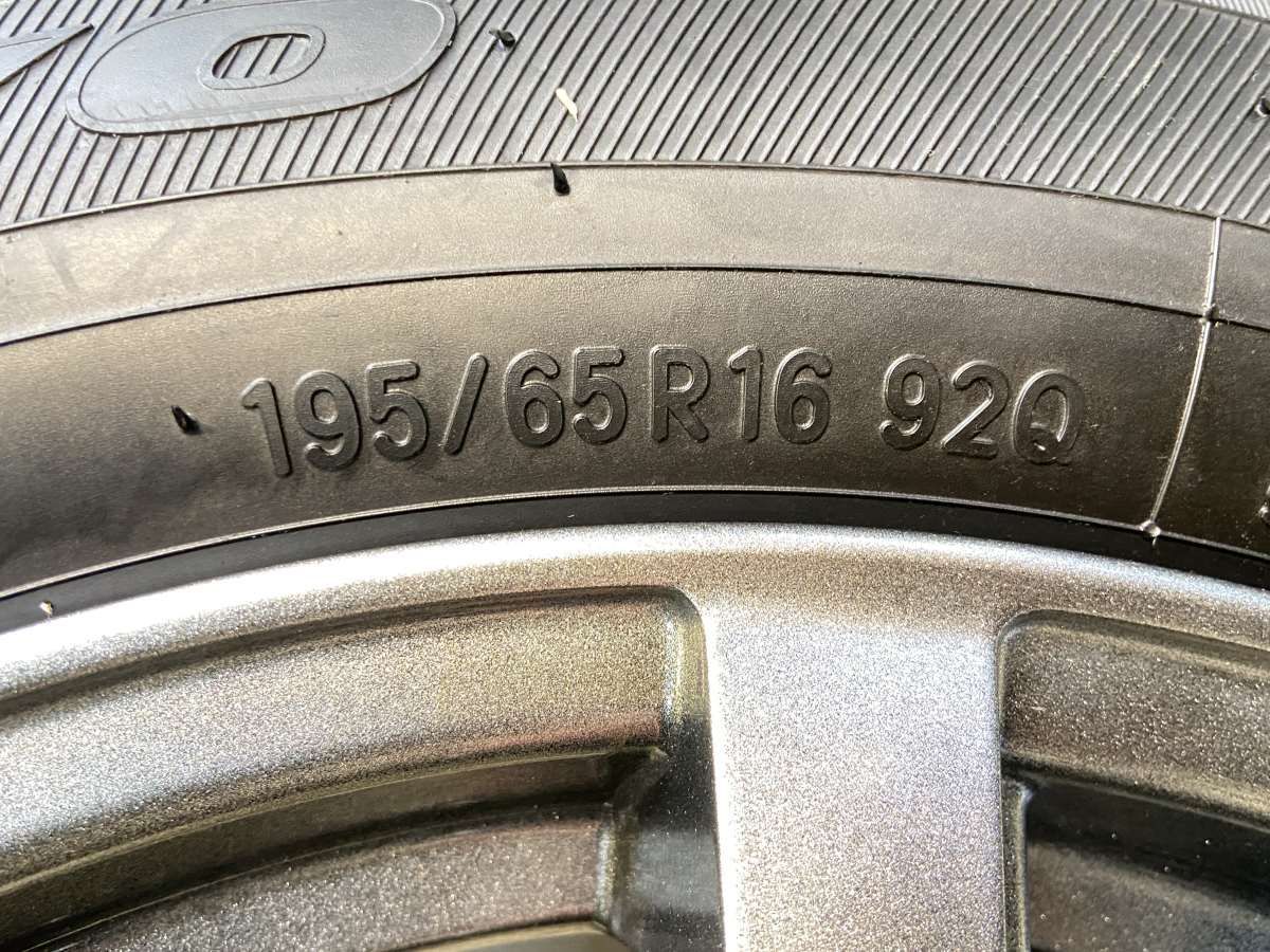  195 65 R 16 トーヨータイヤ オブザーブ ガリット GIZ GRASS x 6 5 48 100 5穴 タイヤ スタッドレスタイヤ ホイールセット 4本セット w タイヤ ホイールセット タイヤ ホイール