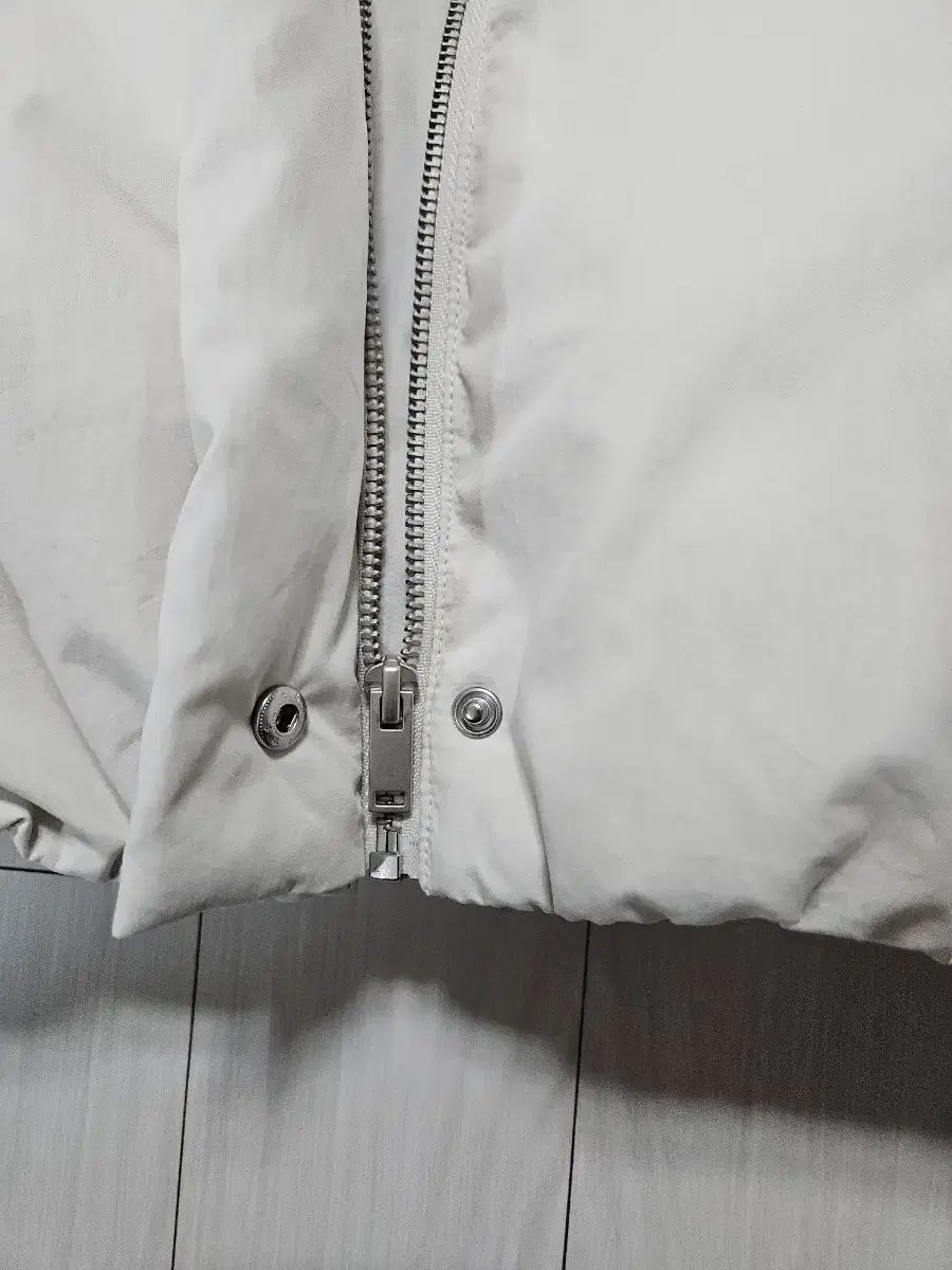 ダックダウン ダウンベスト