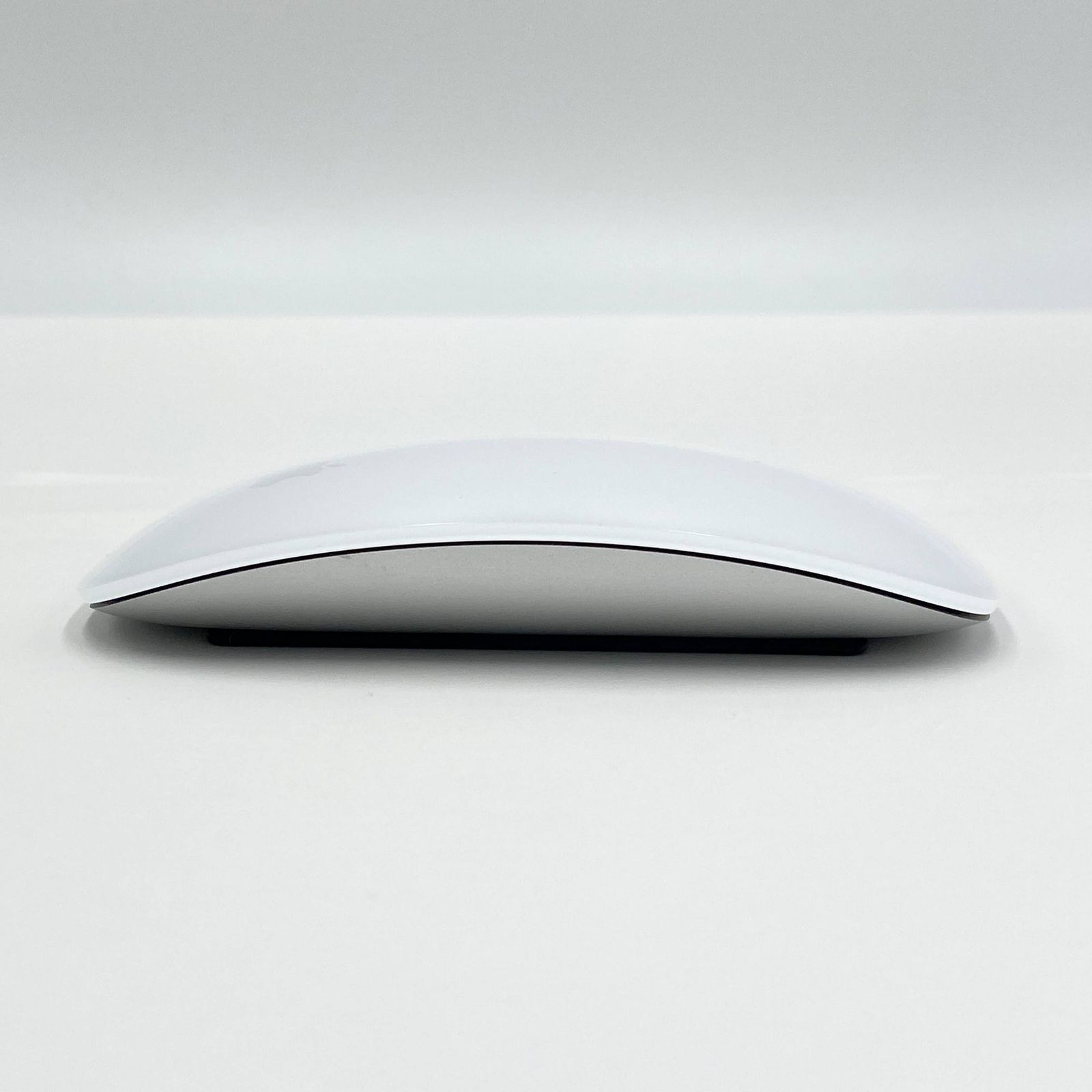 Apple (アップル) 純正 Magic Mouse 2 A1657【C5467-60】 - メルカリ