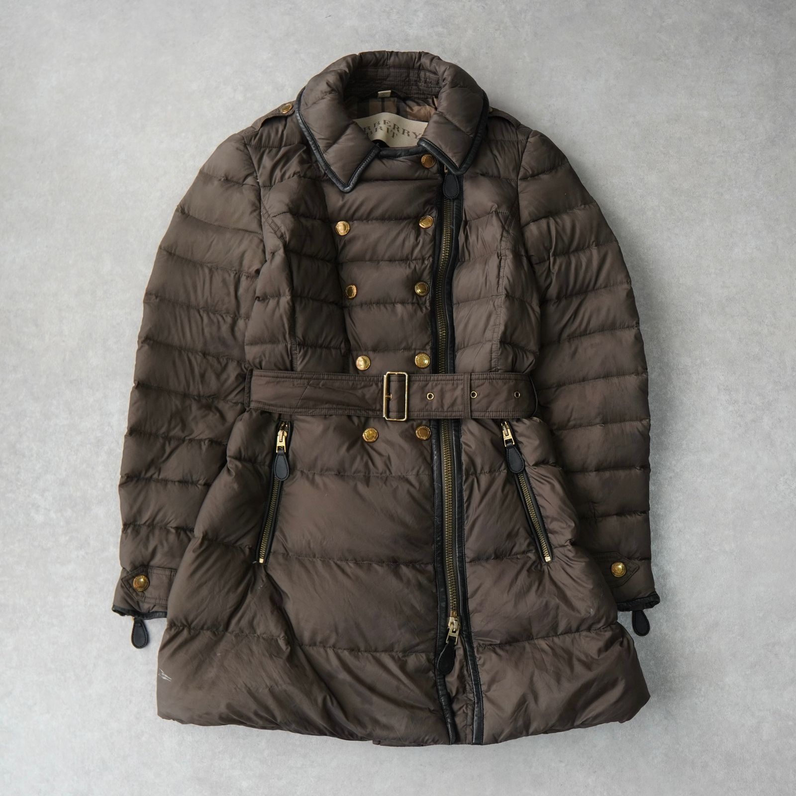 BlackFriday限定割引5％オフ】バーバリー 金ボタン ダウンジャケット