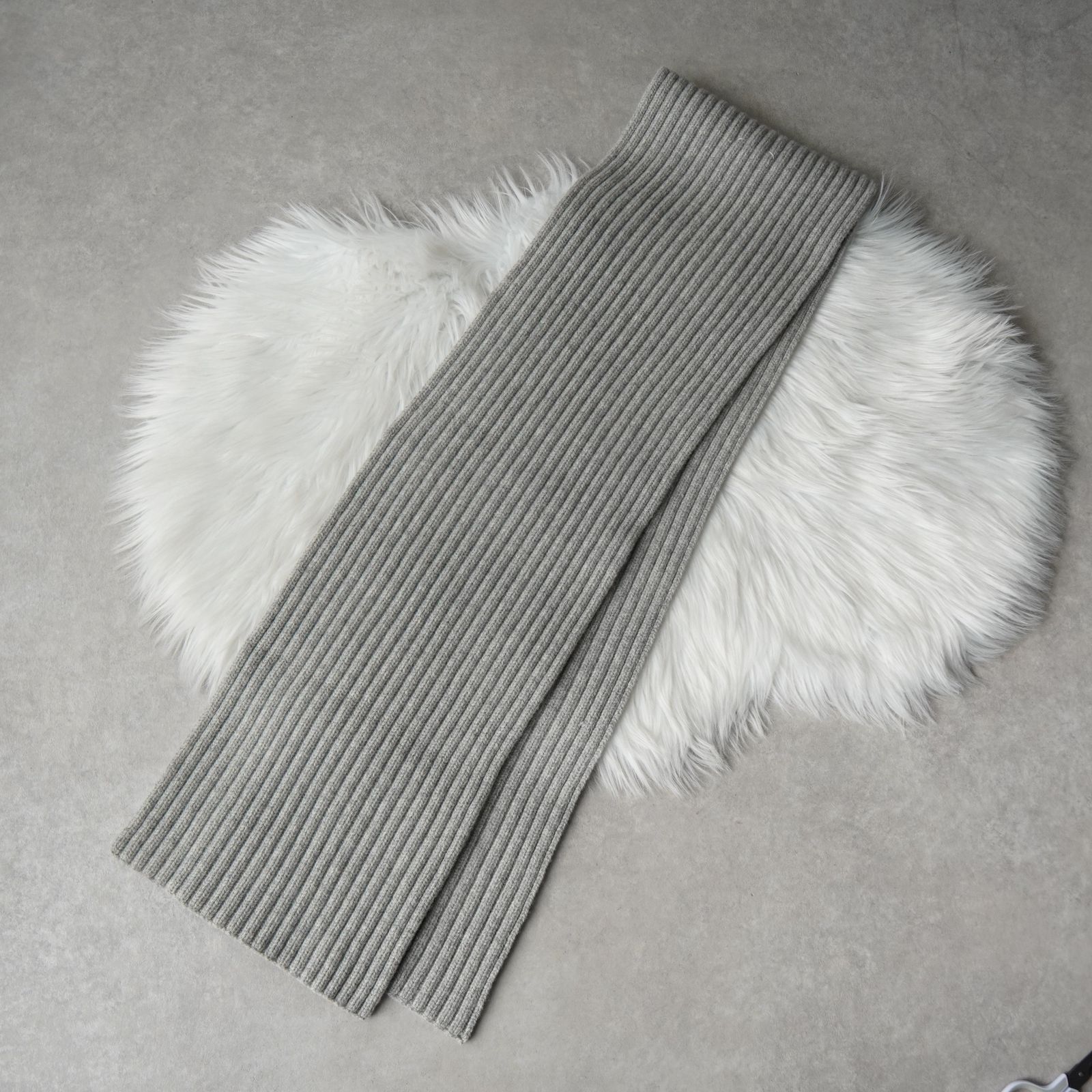 3月5日までの限定価格】メゾン マルジェラ リブ ウール ロングマフラー