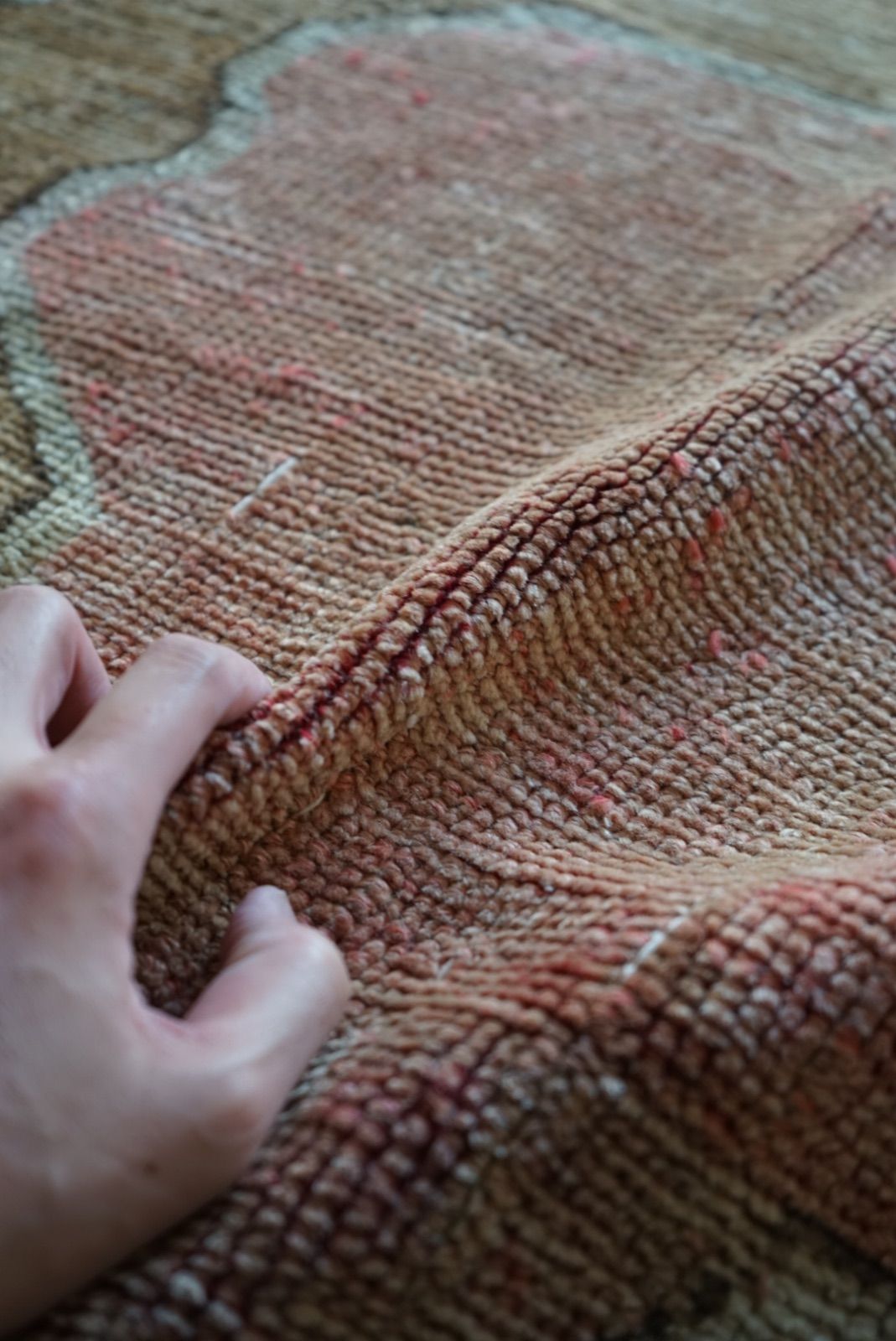 ヴィンテージラグ トルコ ウシャク サーモンピンク 1970年代 286 × 162