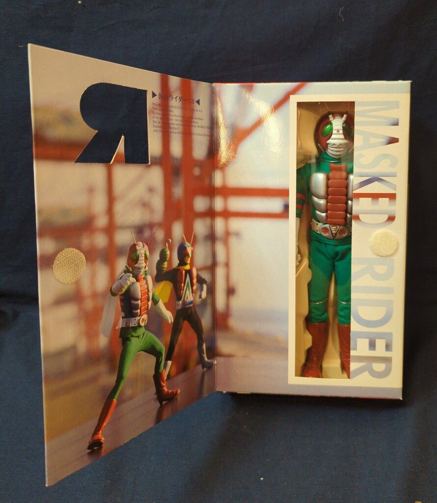 メディコム・トイ RAH220 仮面ライダーV3 仮面ライダーV3 11 - メルカリ