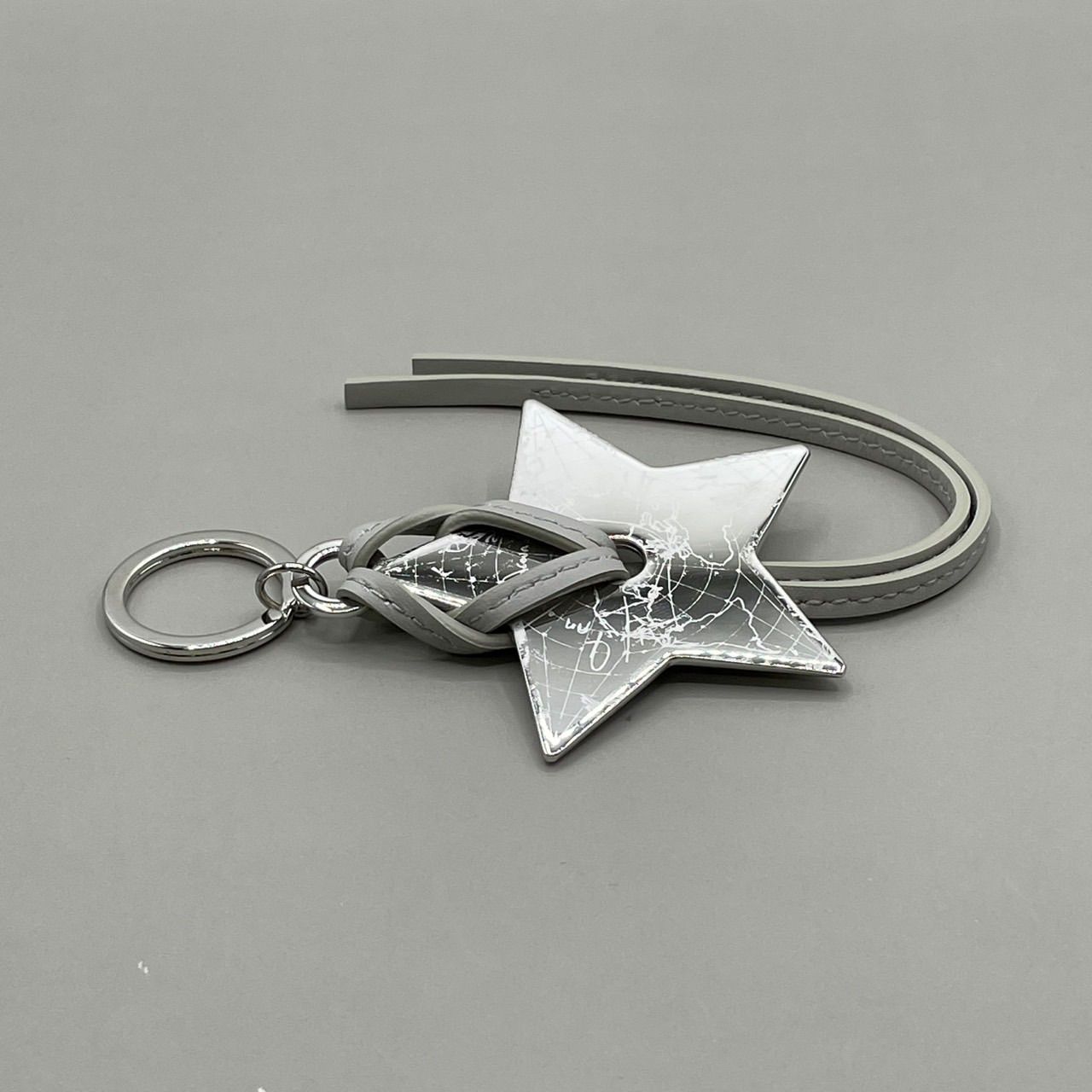 新品未使用 Christian Dior クリスチャンディオール キーホルダー