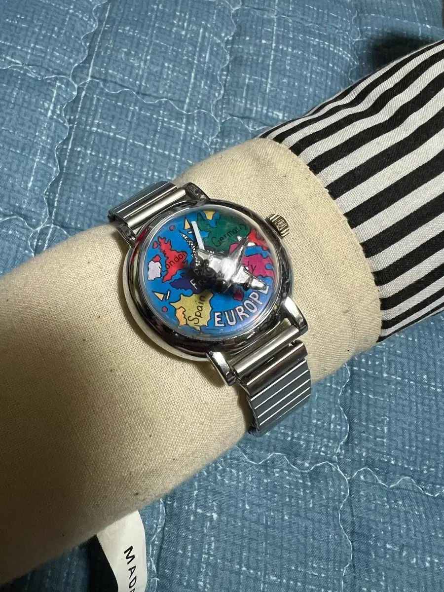 世界地図デザイン スチール ヴィンテージ リストウォッチ