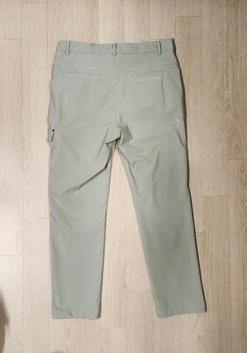 MARK - LONA マークアンドロナ ゴルフパンツ L 32-33
