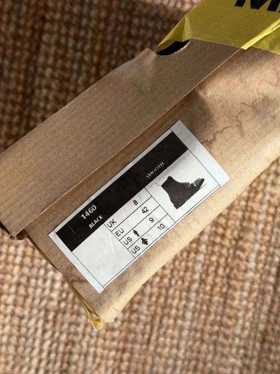  DR MARTENS ドクターマーチン 1460 MADE STRONG ブーツ その他 ブーツ 革靴