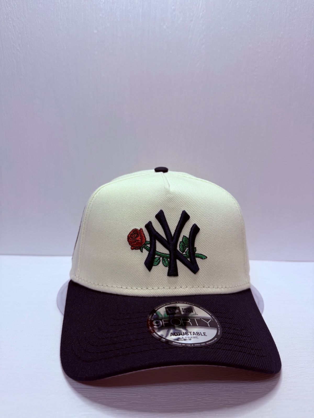 Newera ニューヨークヤンキース サブウェイシリーズ2000 ローズ刺繍