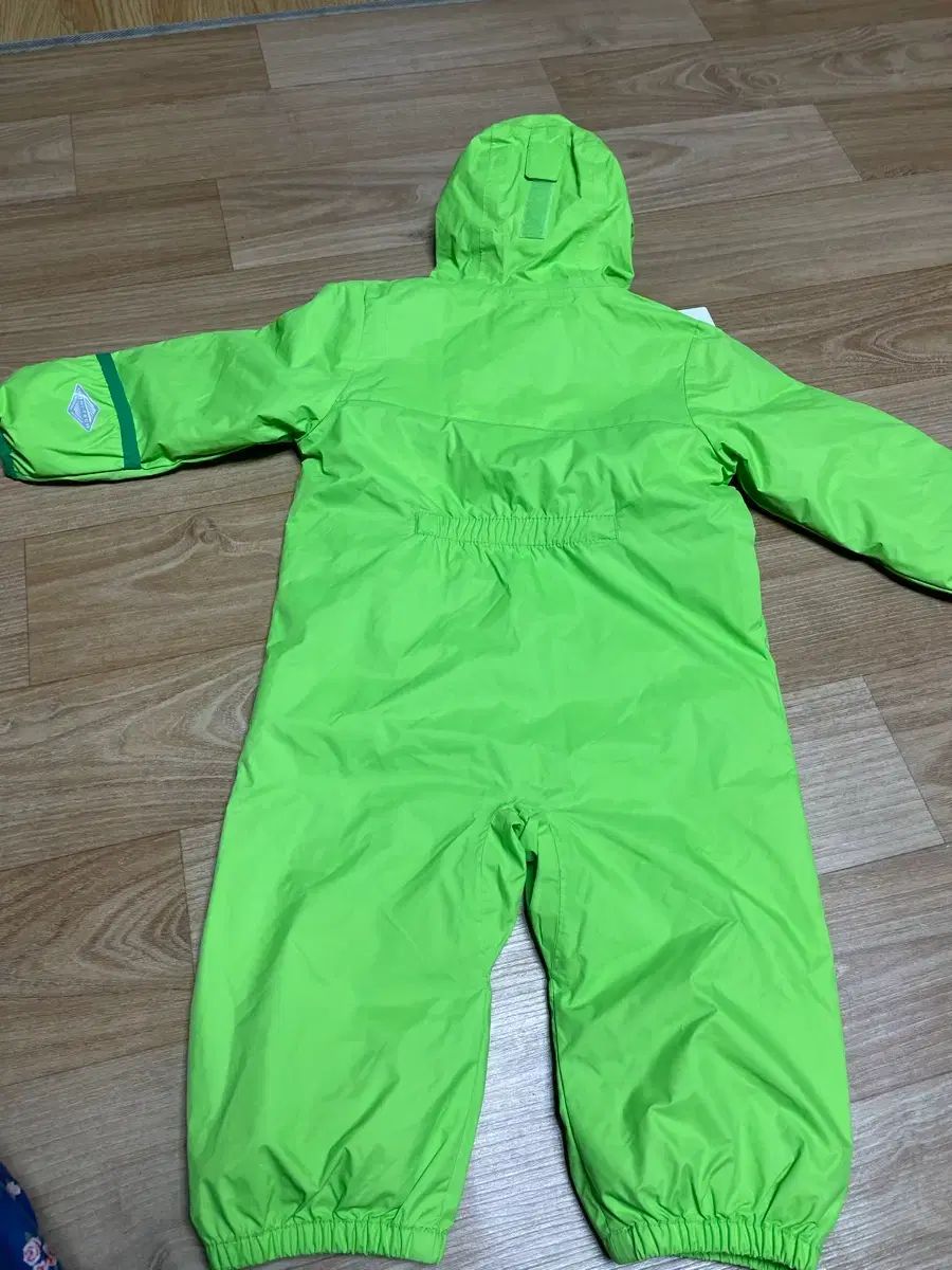 宇宙服 6-12ヶ月