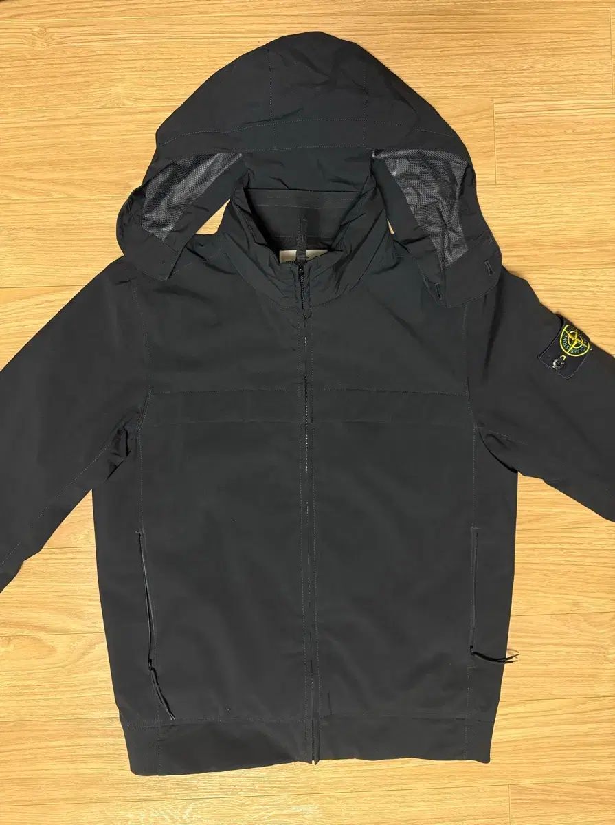 ストーンアイランド ソフトシェル プリマロフト ジャケット - メルカリ