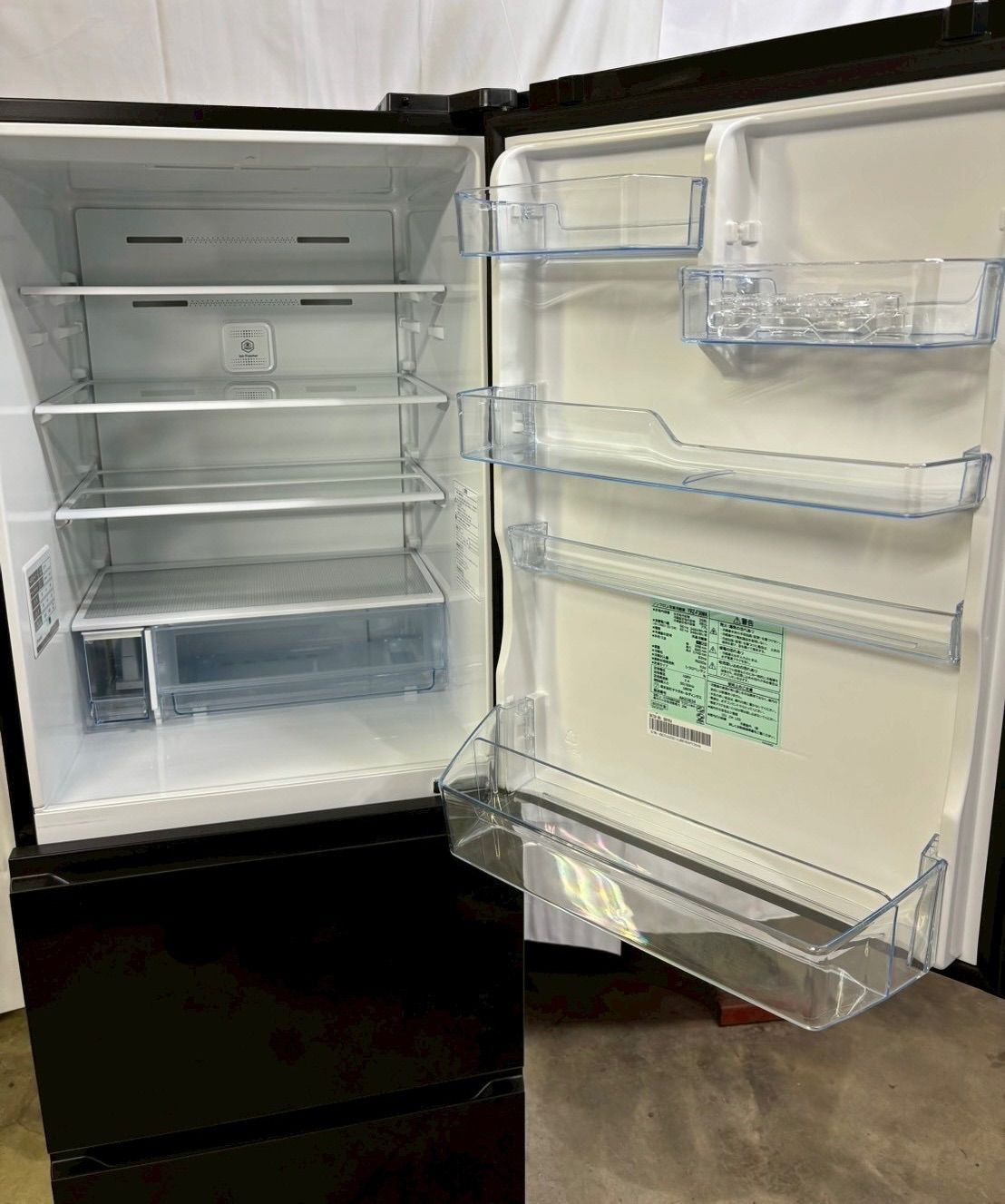 12ヶ月保証】【展示品新品16万円】ヤマダ電機 3ドア冷蔵庫 YRZ-F36MK 