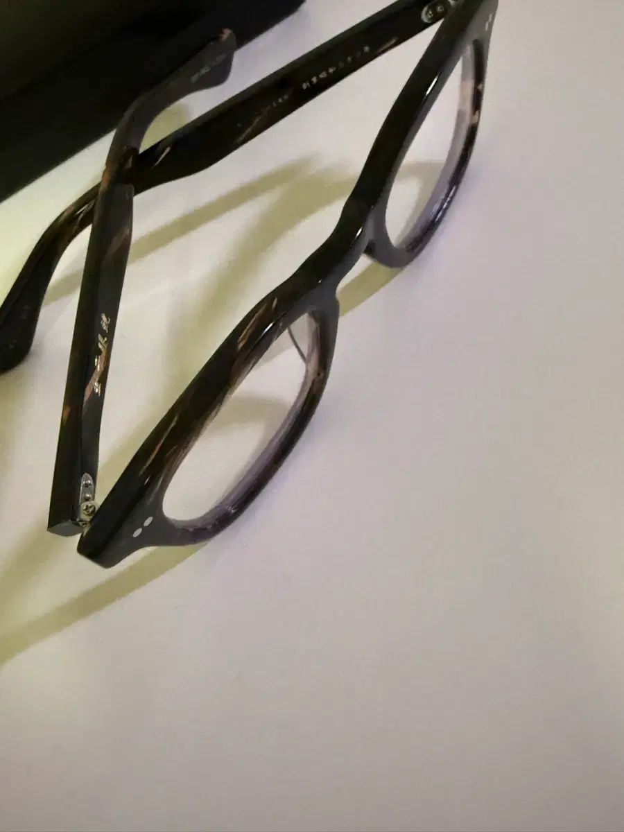 金子眼鏡 KC 98 TORTOISE