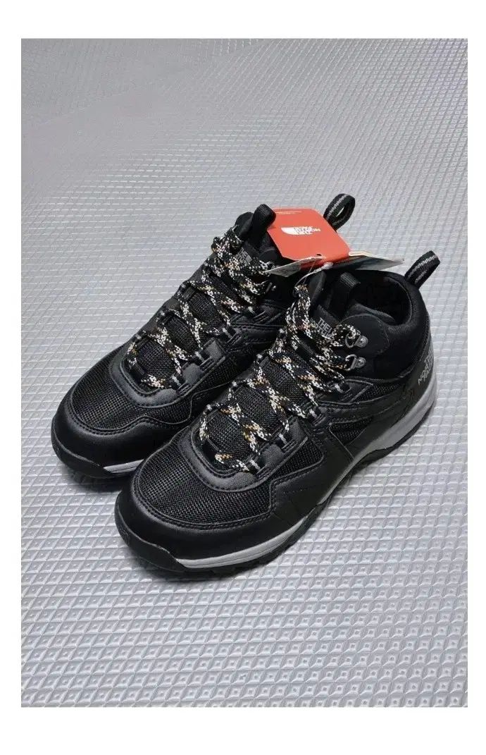 THE NORTH FACE エイペックス マウンテン ウォーターProof 登山靴 265