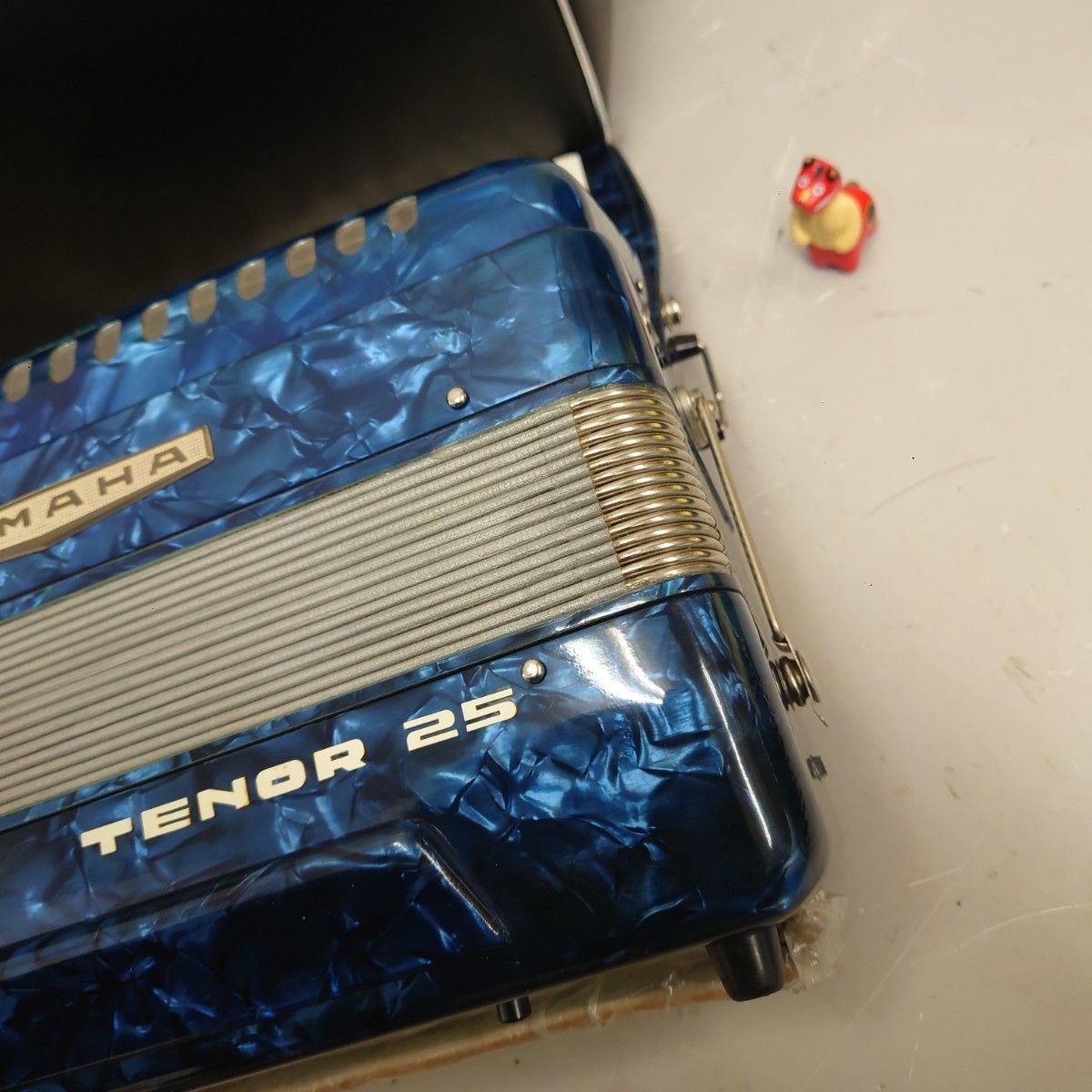 Yamaha Accordion TENOR 25 アコーディオン 動作品 ケース付 音出し Yamaha Accordion TENOR 25 アコーディオン 動作品 ケース付 音出し