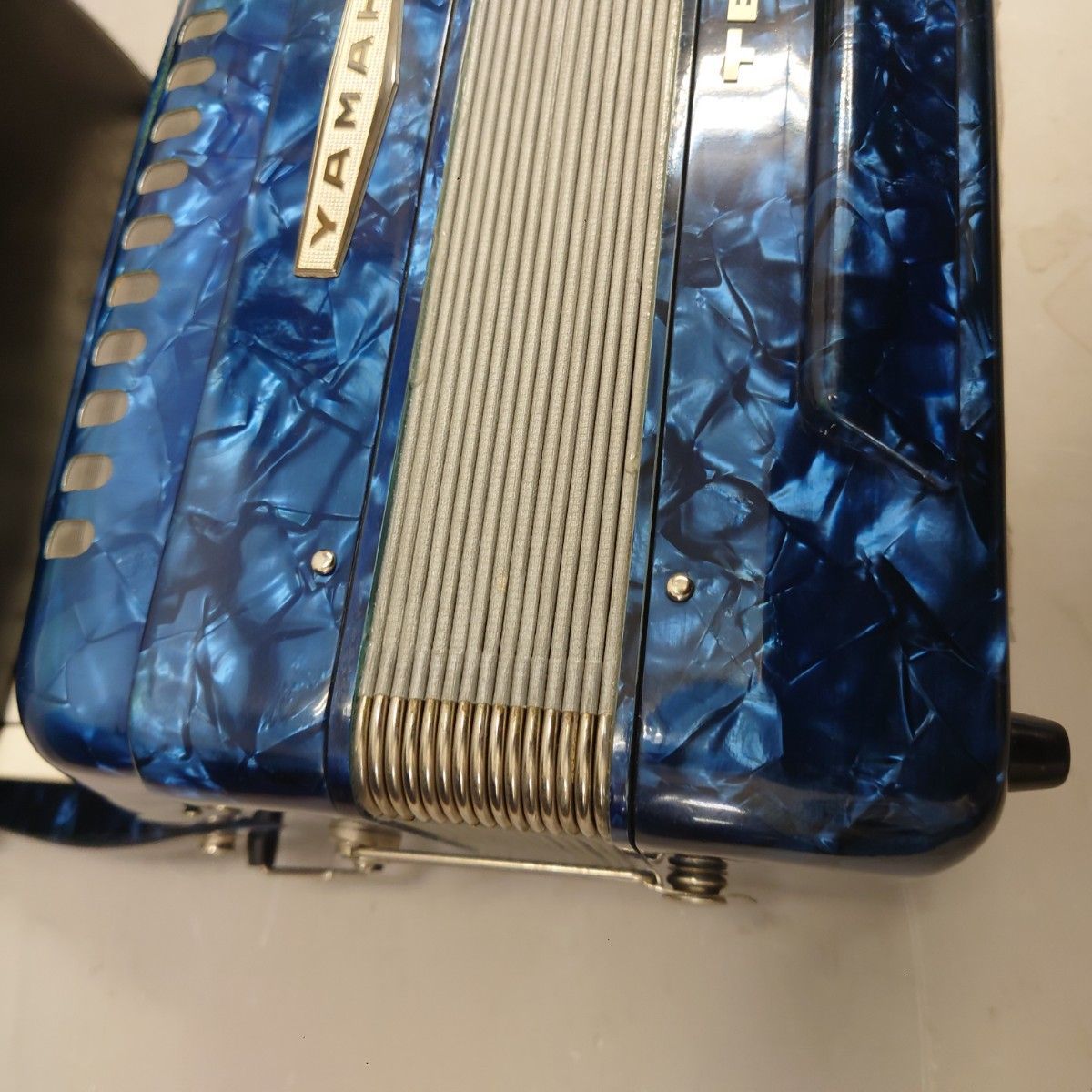 Yamaha Accordion TENOR 25 アコーディオン 動作品 ケース付 音出し