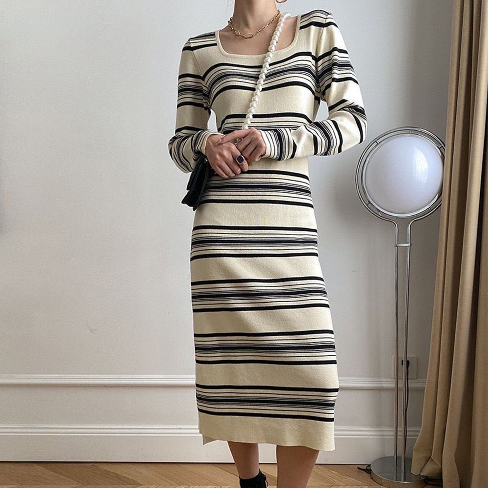 ワンピース ボーダー柄ニットワンピース SK19999660-9051 - メルカリ