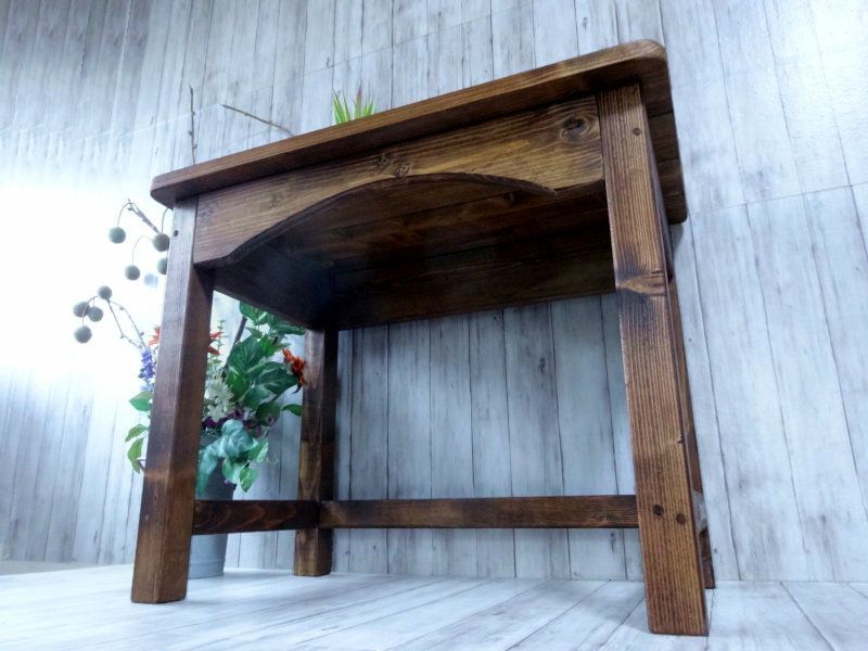 ダークチーク色