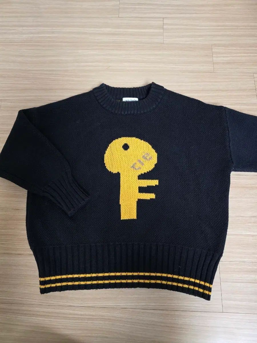 EDK47 作者不明 サイン有 F20号 油彩画 肉筆 額装 金縁 大作 風景画