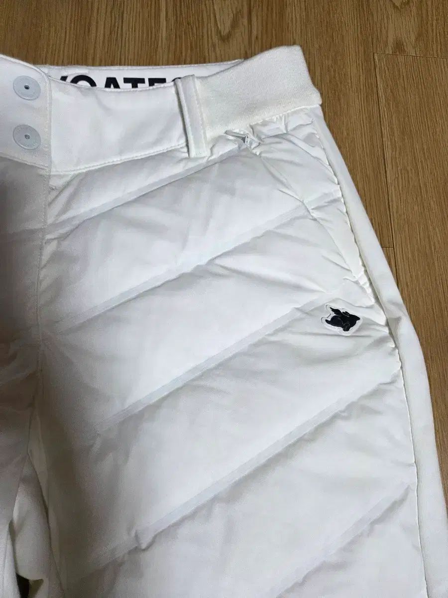パーリーゲイツ レディース グース ゴルフ ズボン 白