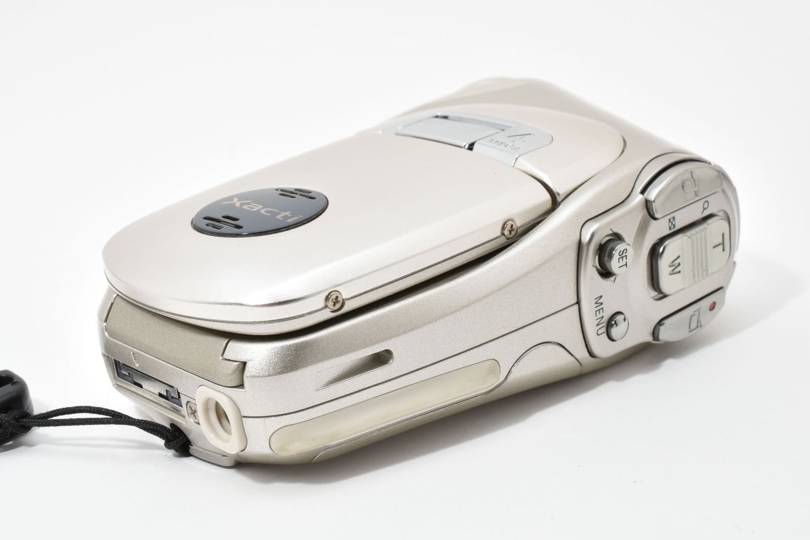 美品】SANYO Xacti DMX-C4 ファンタジーゴールド 縦型デジタルムービー