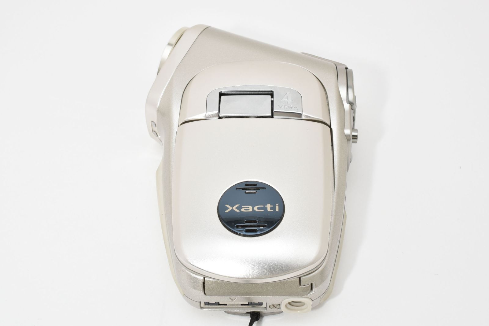 美品】SANYO Xacti DMX-C4 ファンタジーゴールド 縦型デジタルムービー