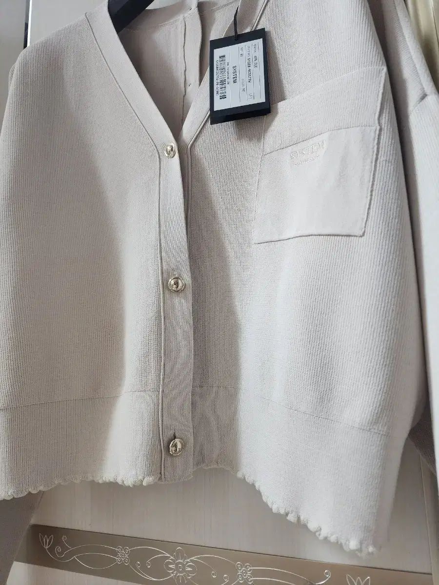 ハンサム システム ツーウェイ スキャロップ ヘム クロップド ニット カーディガン