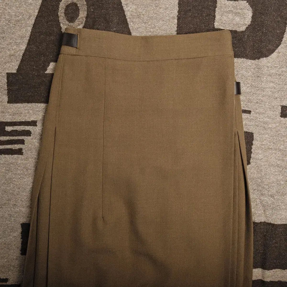 ナイベル カーボン ウィメンズ キルト スカート ケーブル編み ベーシック