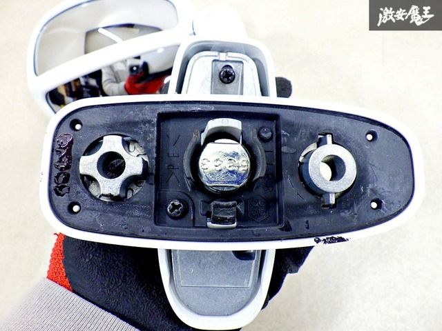 【ストア出品】トヨタ 純正 ランドクルーザー プラド 150 前期 中期 フェンダーミラー パールホワイト系 塗装品？ 即納 棚27I