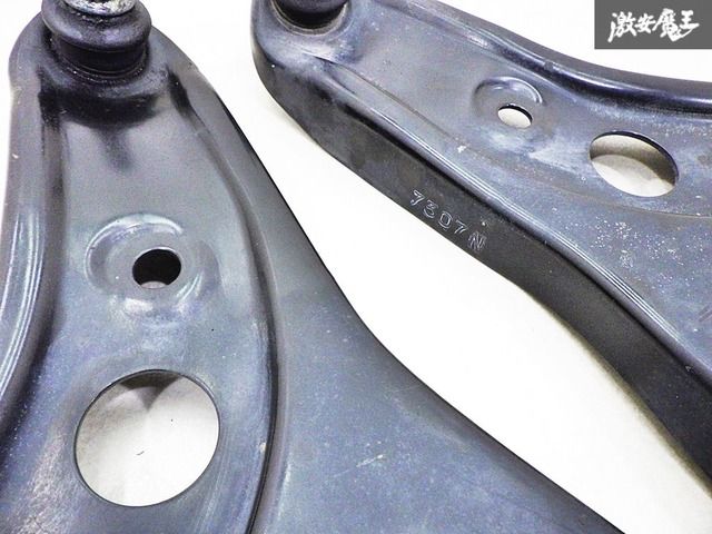 ☆良品!!☆ TOYOTA トヨタ 純正 ZN6 86 ハチロク フロント ロアアーム