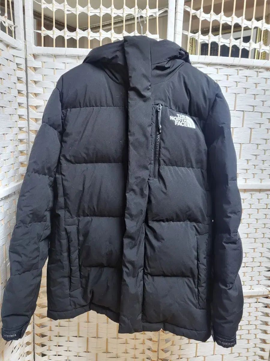 THE NORTH FACE ブラック ダウンジャケット ヌプシ 黒色 韓国 THE