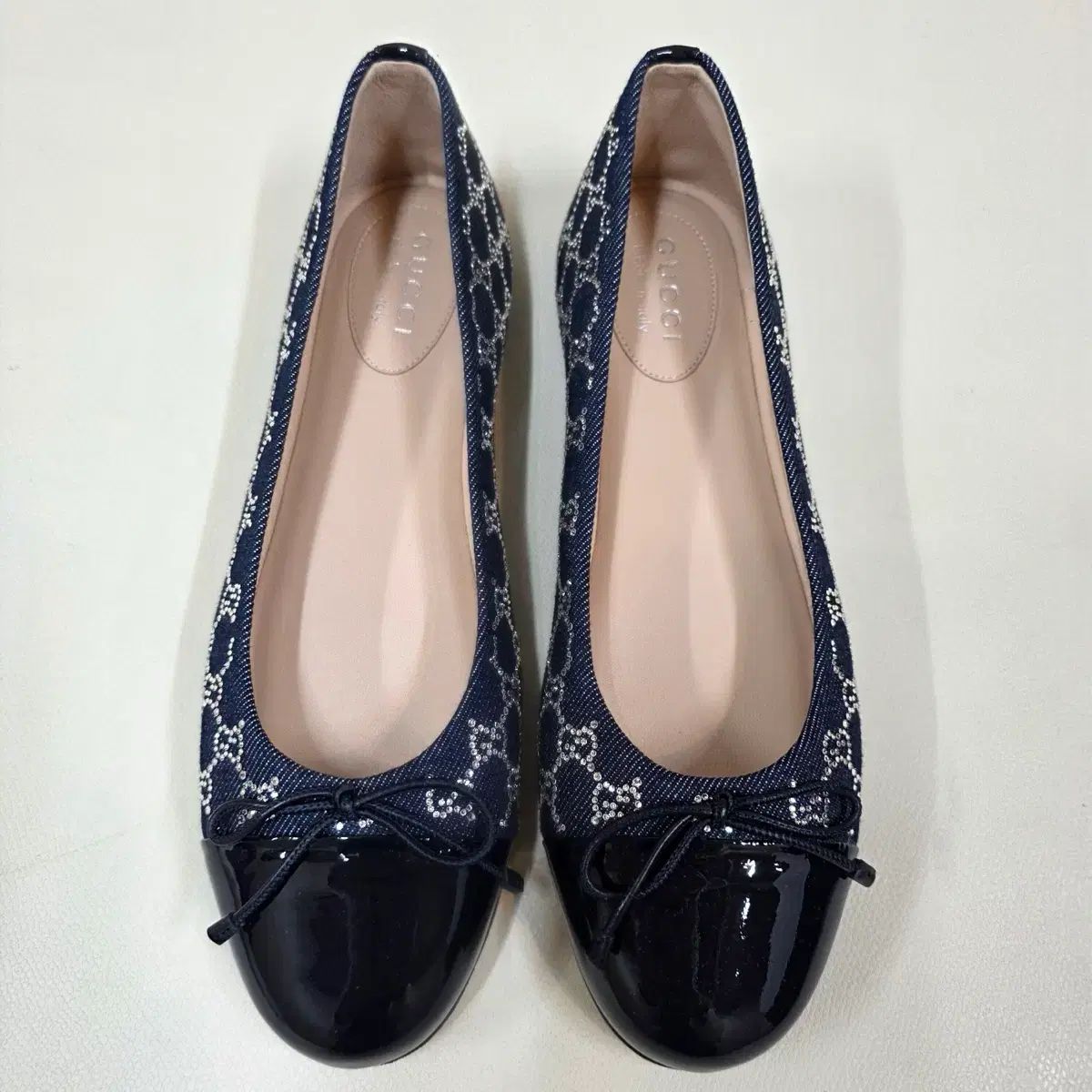 グッチ GG スワロフスキー バレリーナ フラット