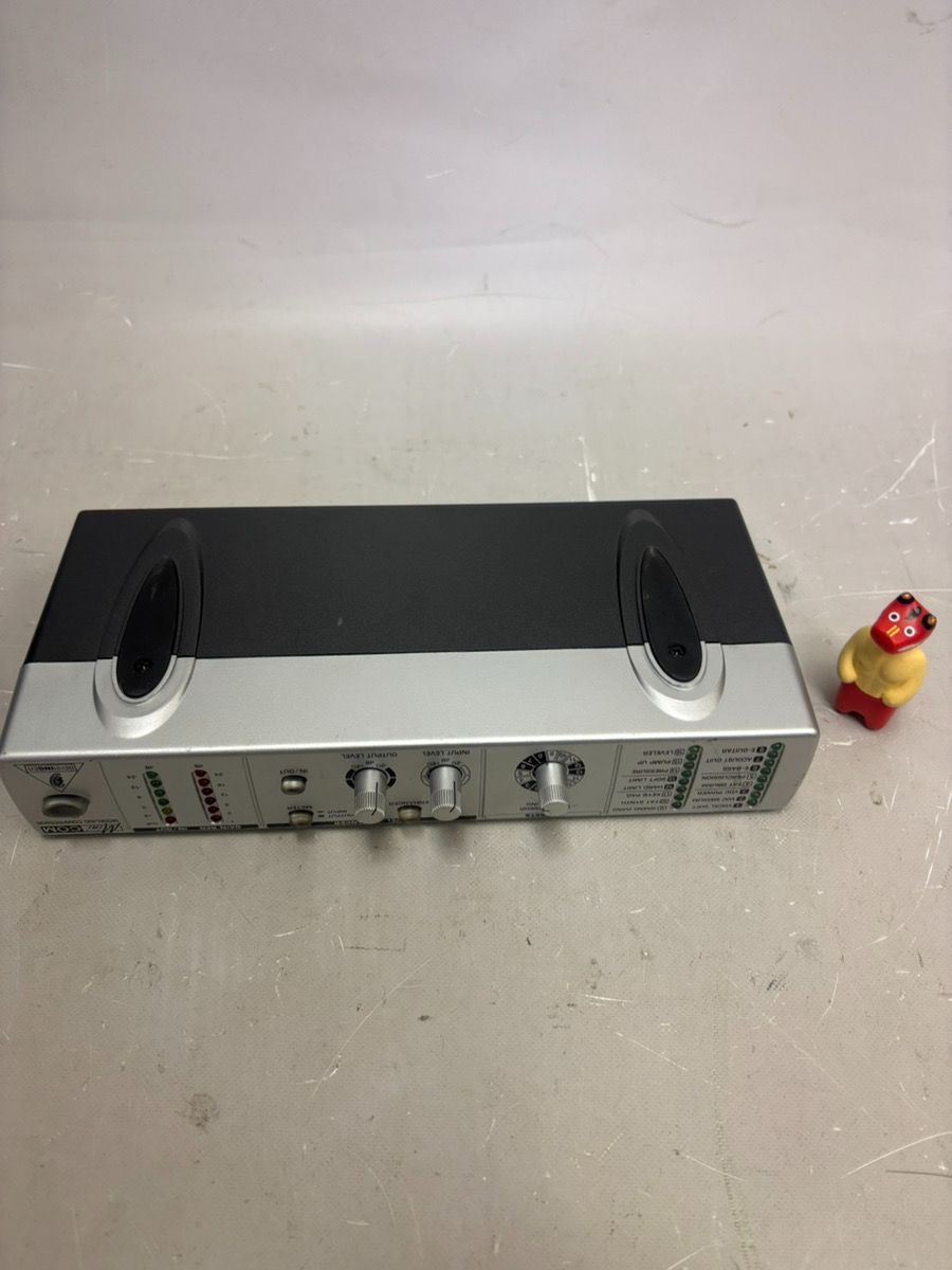 Behringer FBQ 800 グラフィックイコライザー 動作品 本体のみ 31バンドEQ ベリンガー オーディオ機材 z 2401