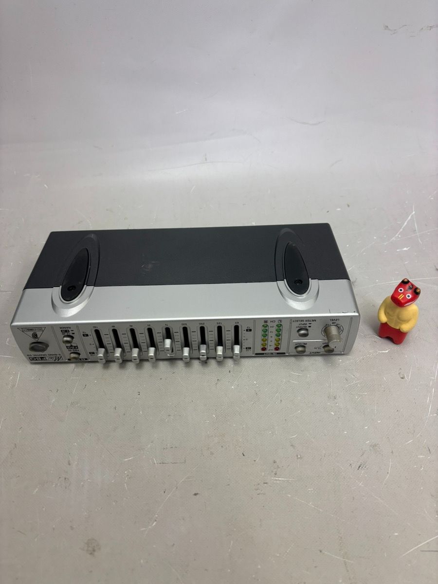 Behringer FBQ800 グラフィックイコライザー 動作品 本体のみ 31バンド