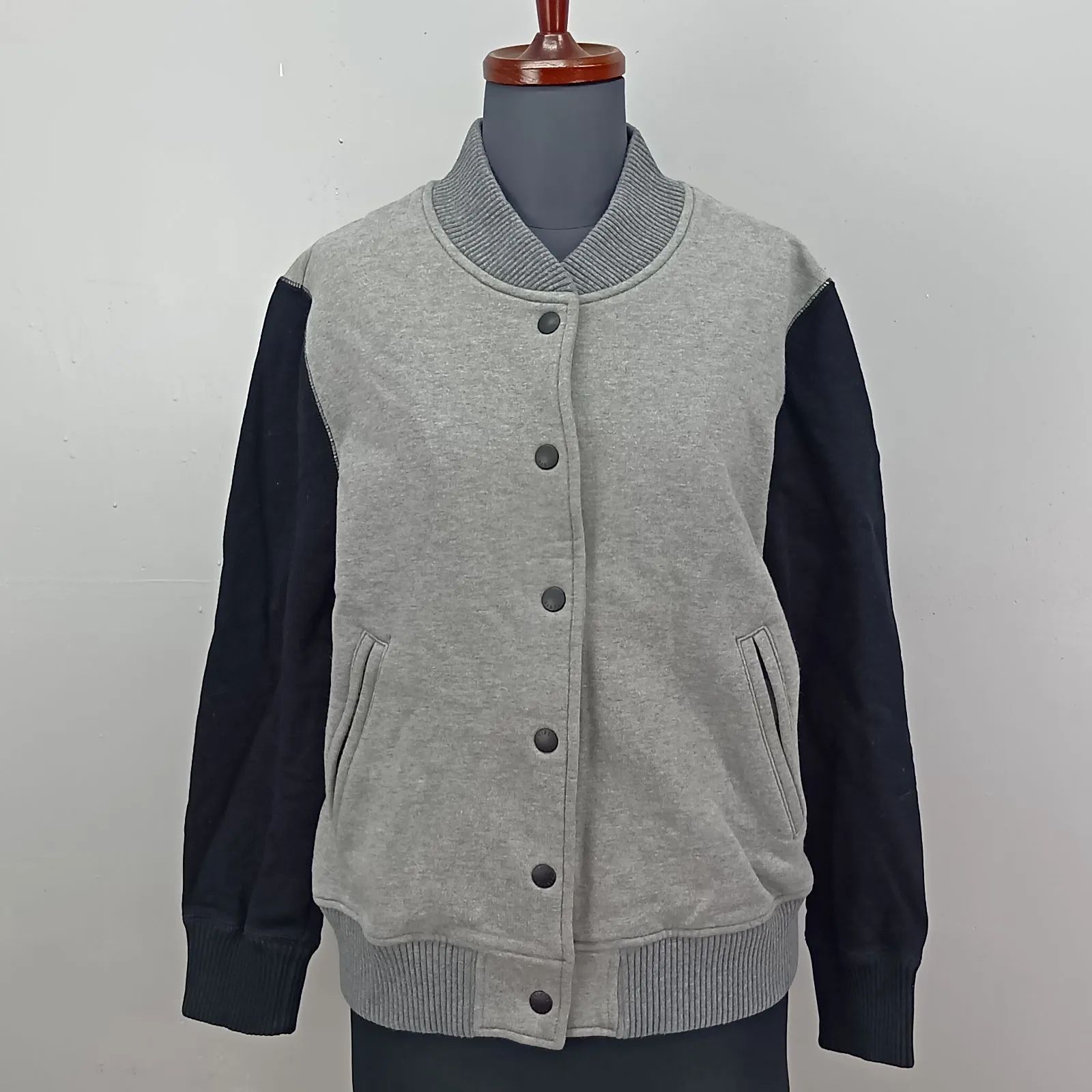 23区 44サイズ フリーステリーブルゾン スタジャン 日本製 バイカラー