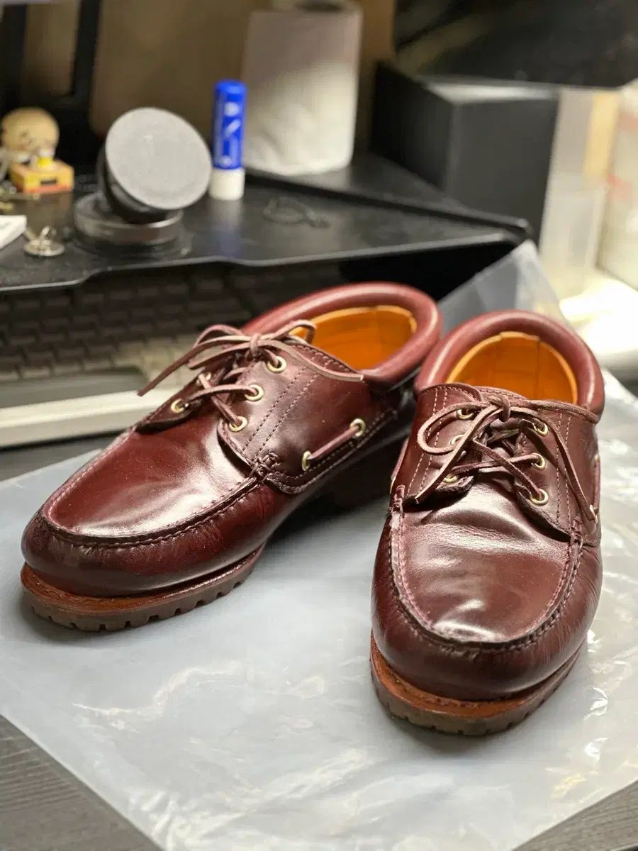 280 ティンバーランド ボートシューズ バーガンディ UK 9