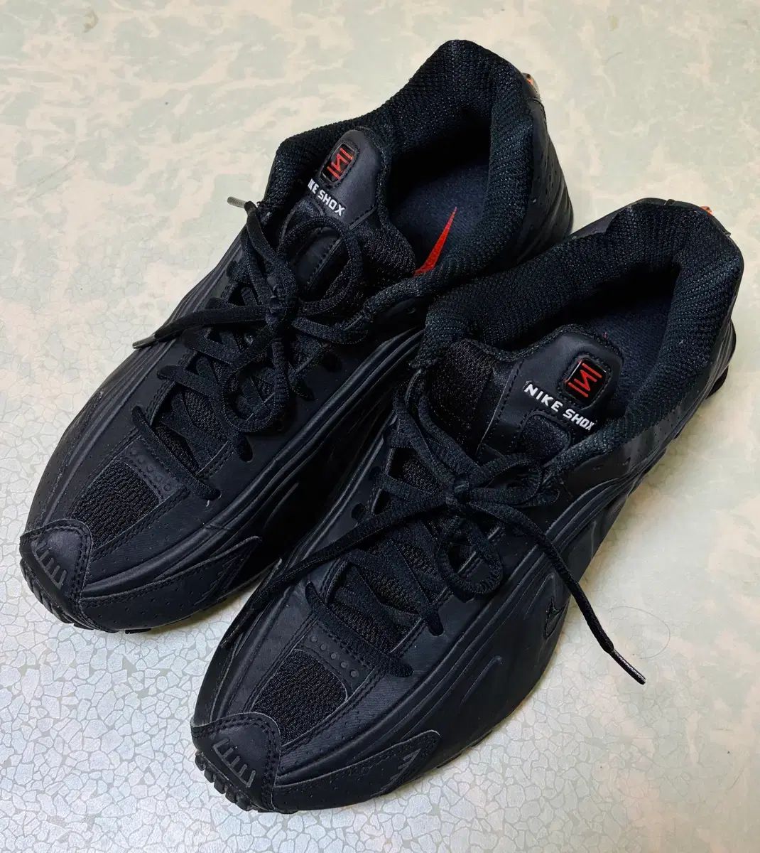 NIKE SHOX ブラック ピンク スニーカー　27.5cm ショックス TL NIKE SHOX TL-ブラック） ナイキ BLACK⁄METALLIC