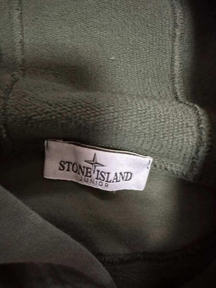  STONE ISLAND ストーンアイランド ジュニア フーディ その他 キッズ服(100cm~)
