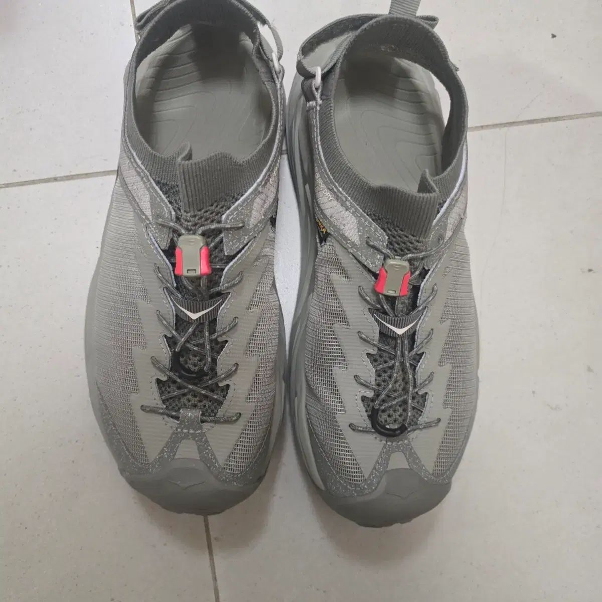 275 HOKA ONE ホカオネオネ ホパラ2 カーキ グレー