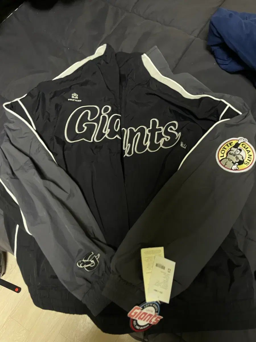 プサン ロッテ ジャイアンツ ウィンドブレーカー ブラック 120 サイズ