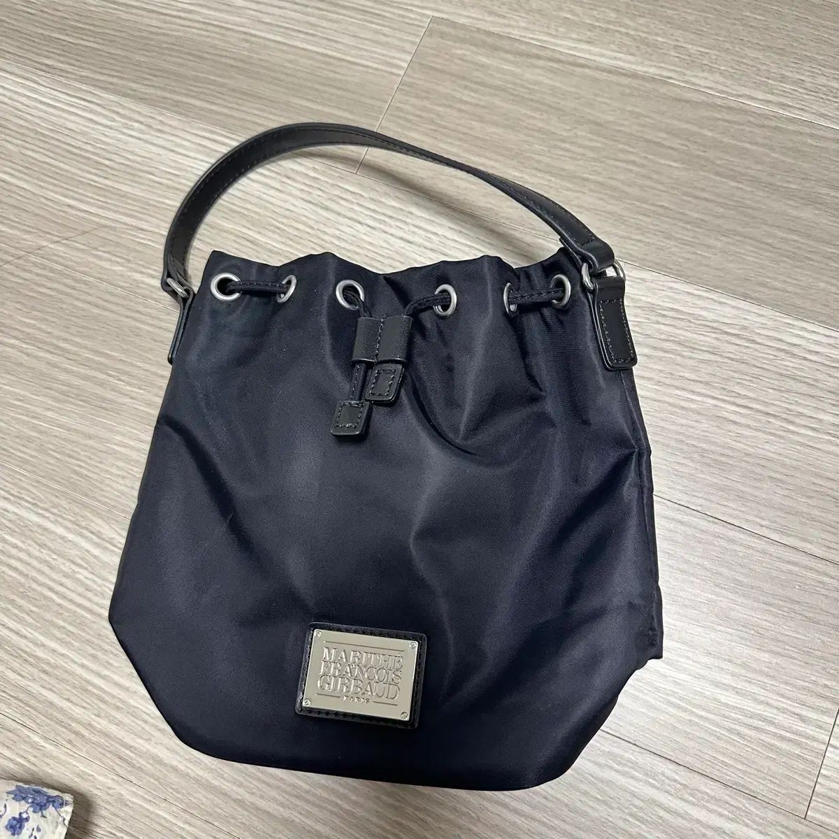 マリテフランソワジルボー ブラック バケットバッグ