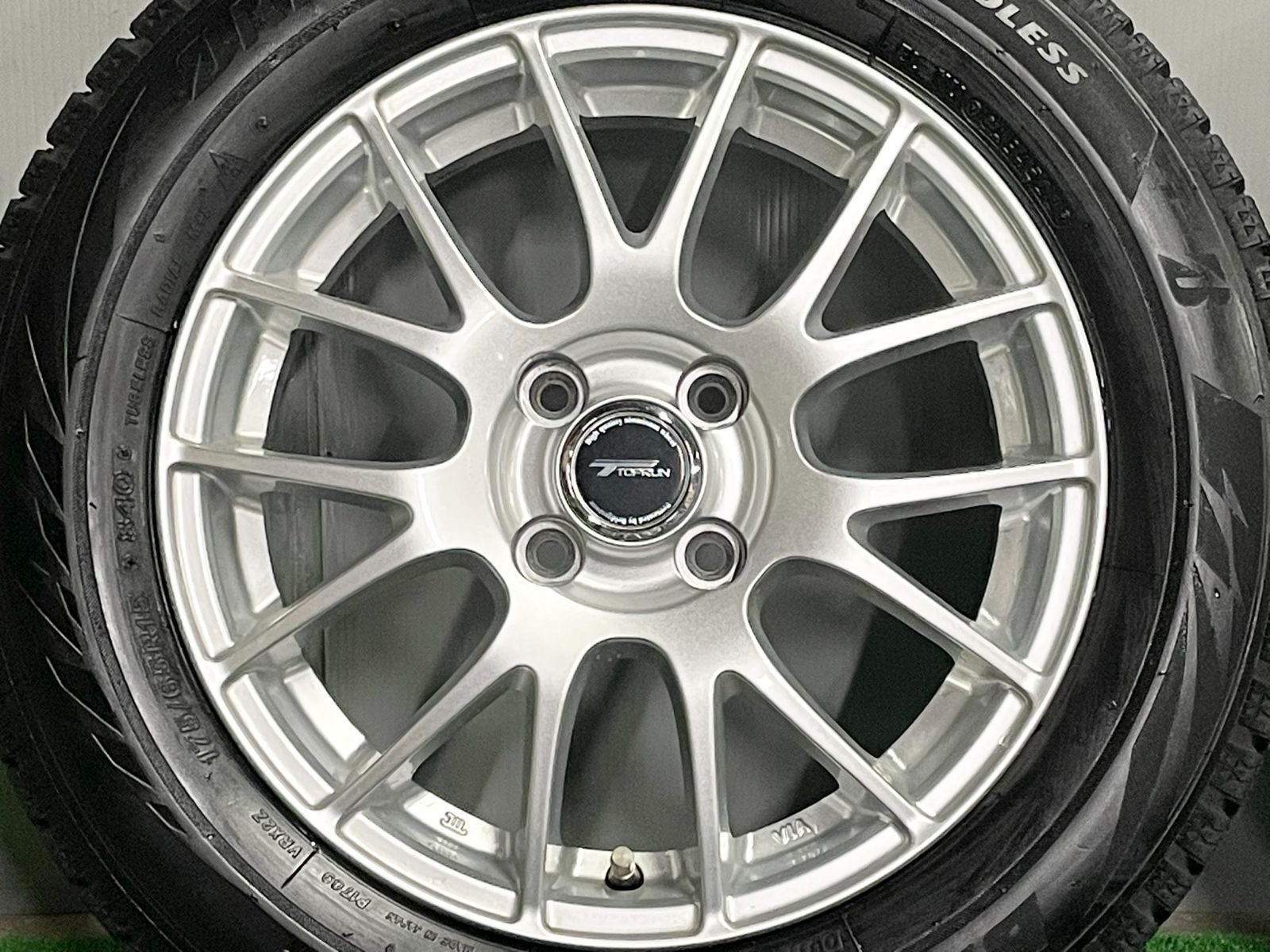 アクア ヴィッツ