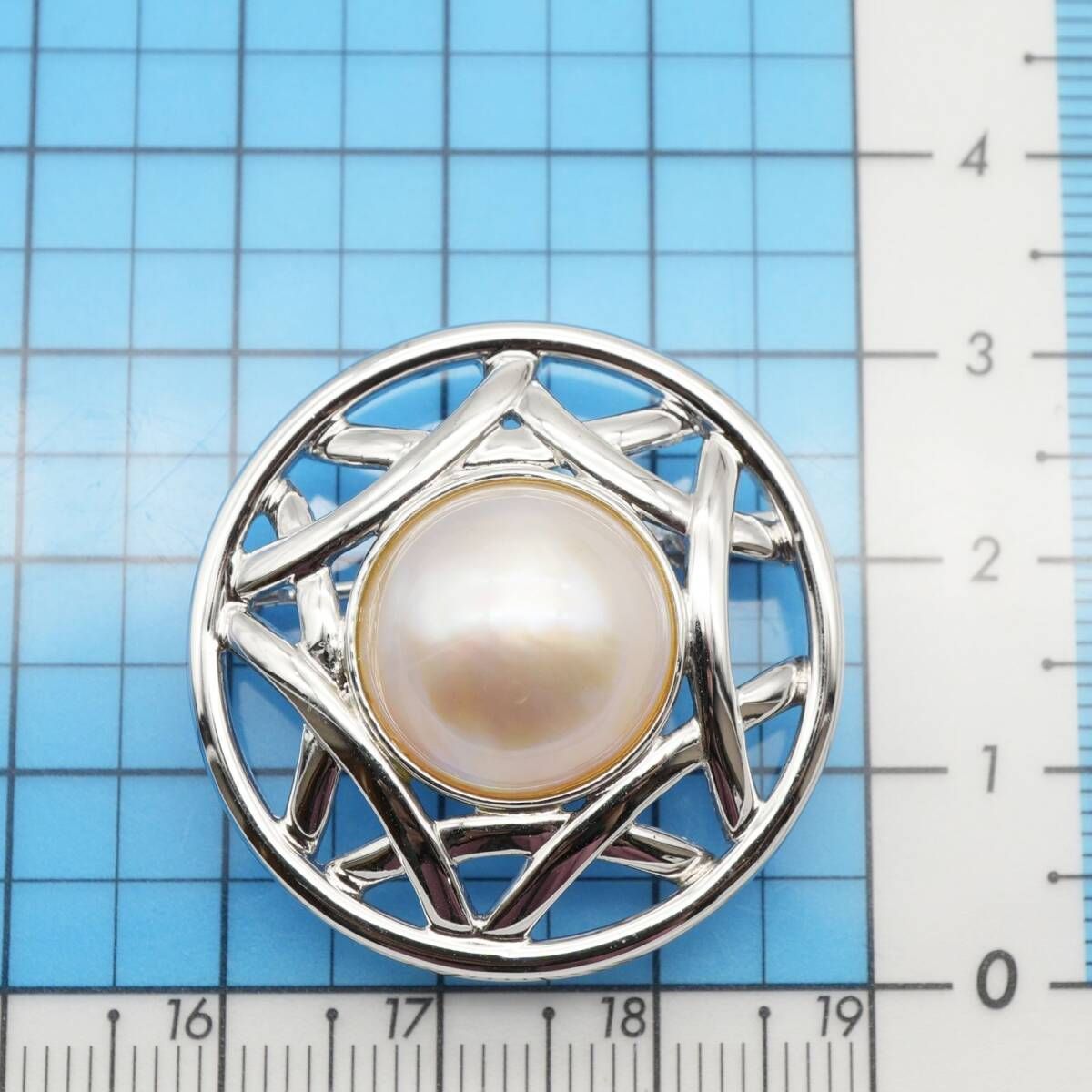 美品 田崎真珠 マベパール ラウンド ブローチ 真珠 シルバー/25-148S
