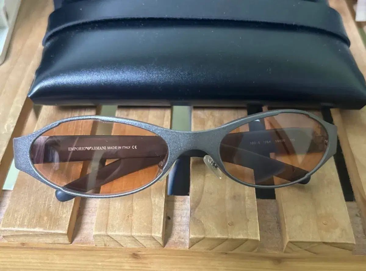 エンポリオアルマーニ ゴーグル サングラス