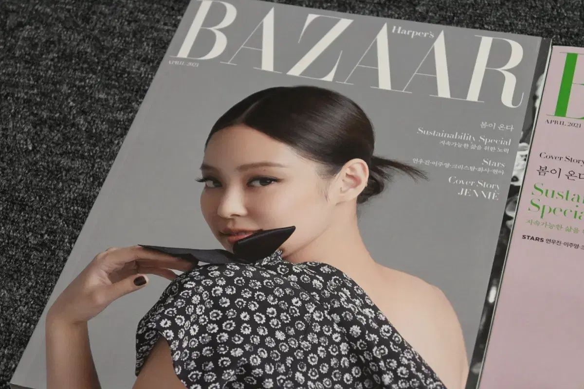 Harper's Bazaar Korea 2024年7・8月合併号 (発売 r⁄BlackPink (韓国国内雑誌) Harper's BAZAAR 2021 4 (表紙:BLACKPINK ジェニ)