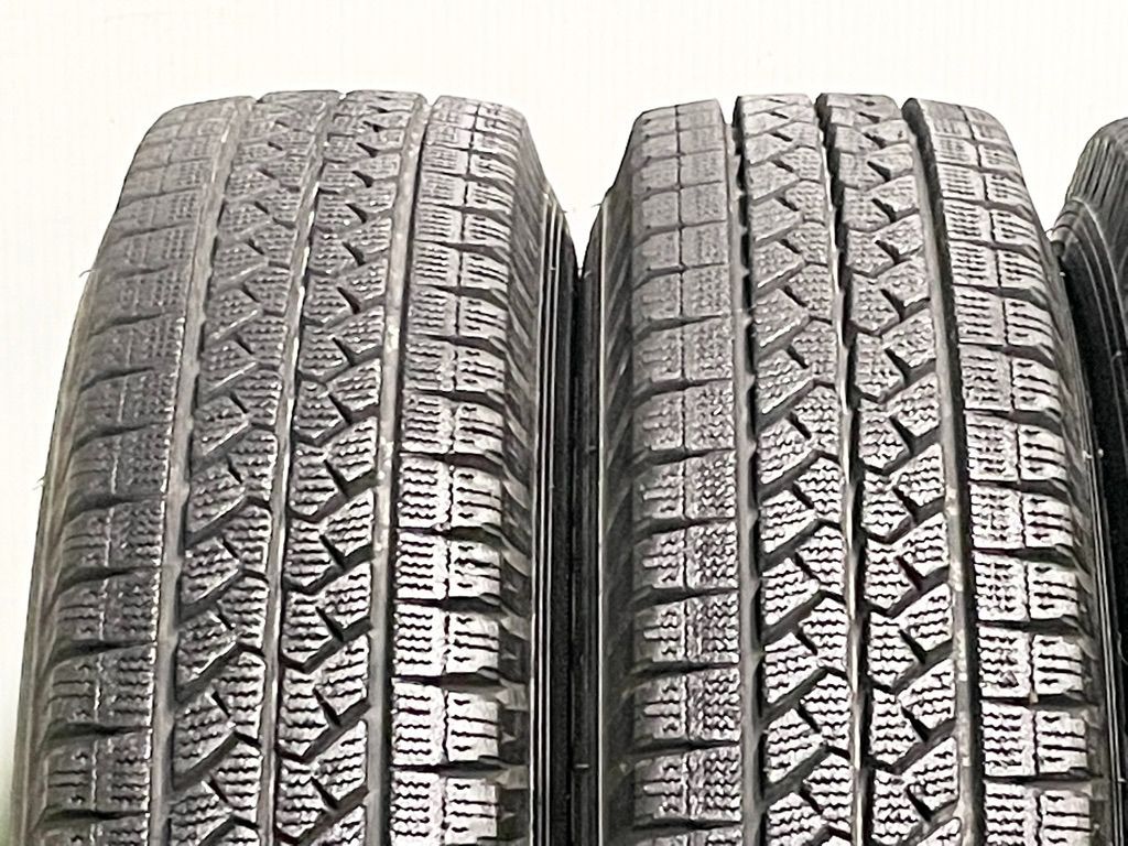 バリ溝スタッドレス スズキ